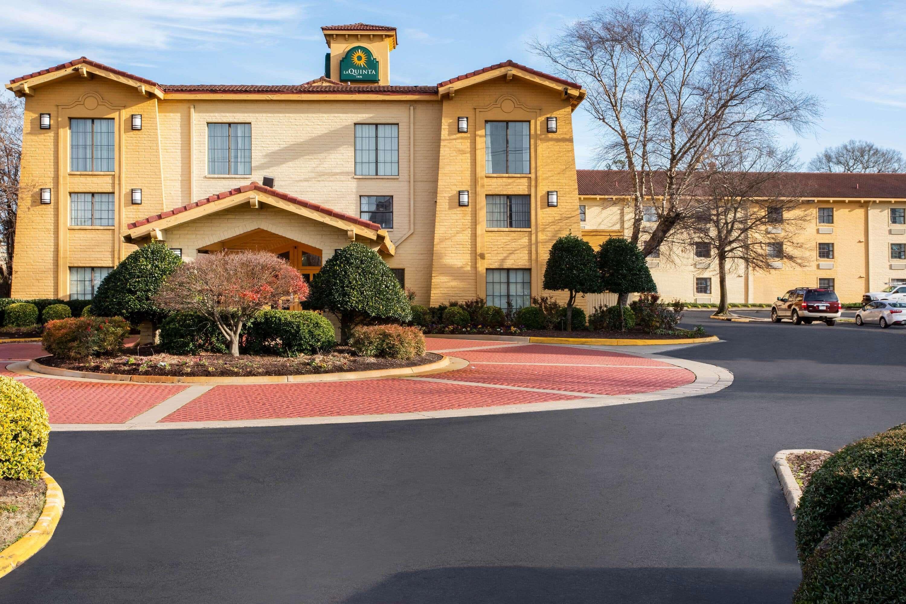 La Quinta Inn By Wyndham Norfolk Вирджиния-Бич Экстерьер фото