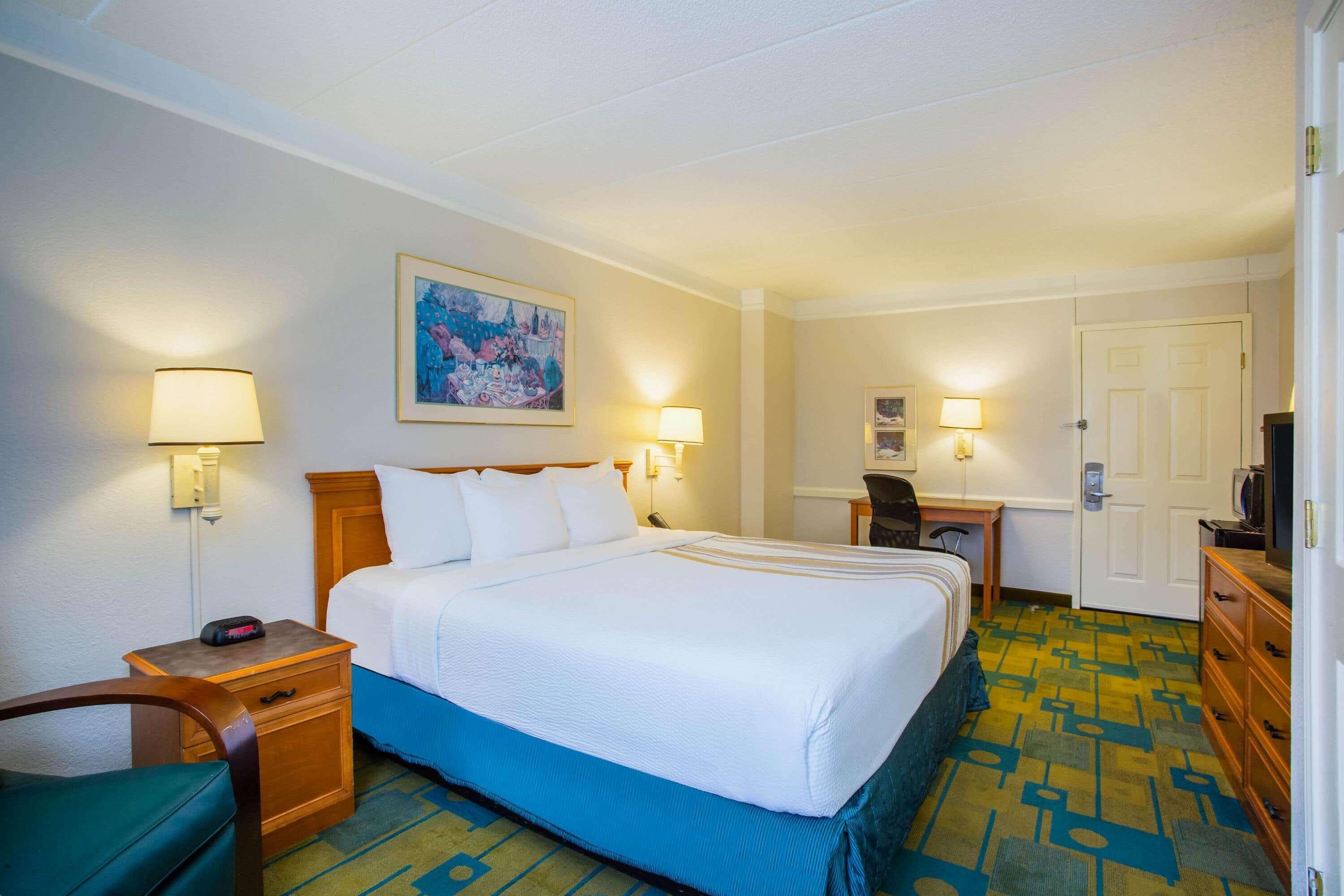 La Quinta Inn By Wyndham Norfolk Вирджиния-Бич Экстерьер фото